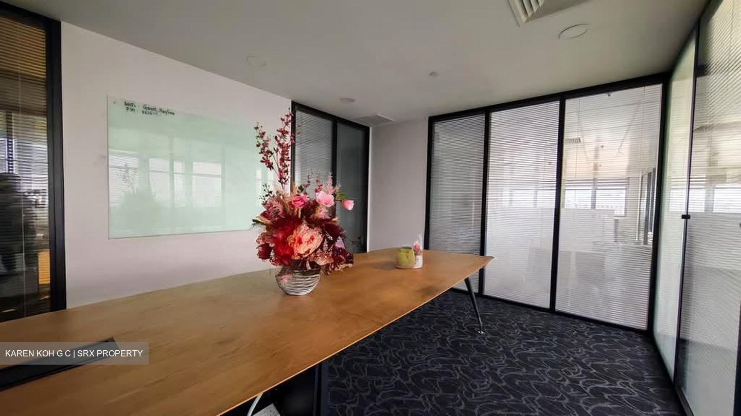 Peninsula Plaza (D6), Office #566770871